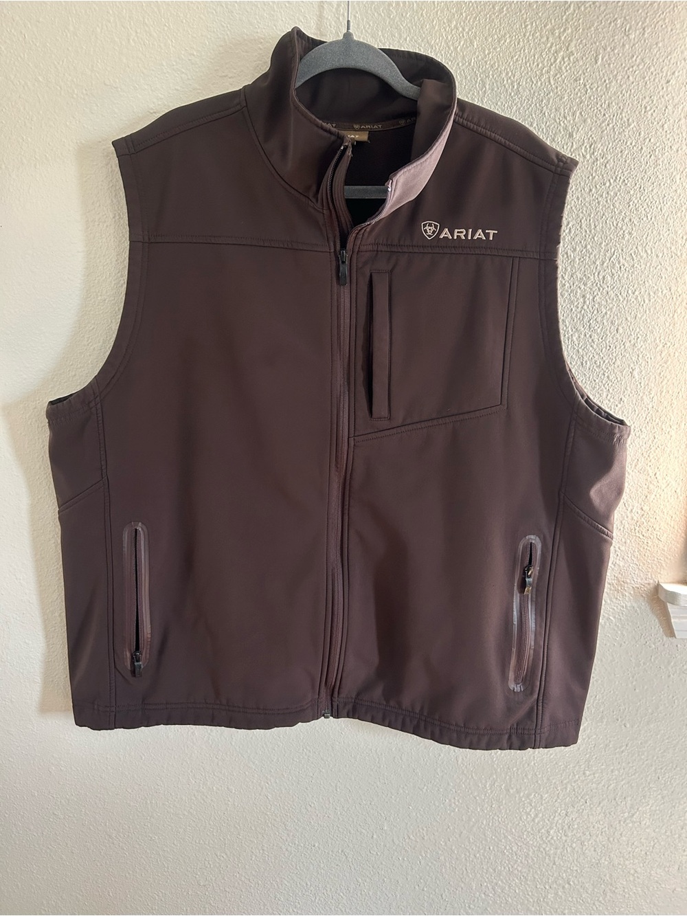 Ariat Logo Soft Shell Waterproof Chocolate Brown Vest Mens Size XXL